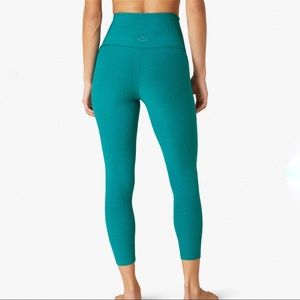 Beyond Yoga Spacedye High Waisted Capri Cropped Legging NWOT